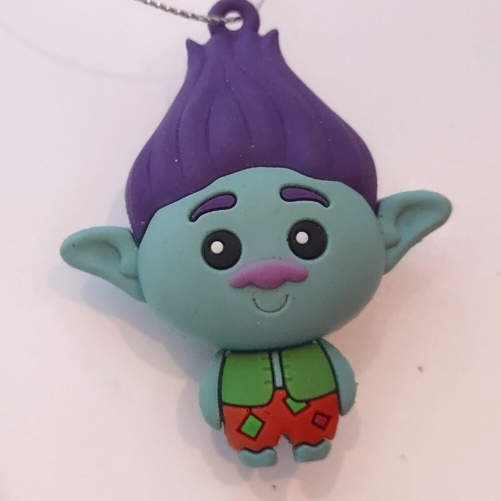 Trolls World Tour Set of 4 Christmas Mystery Ornaments - Picture 6 of 10